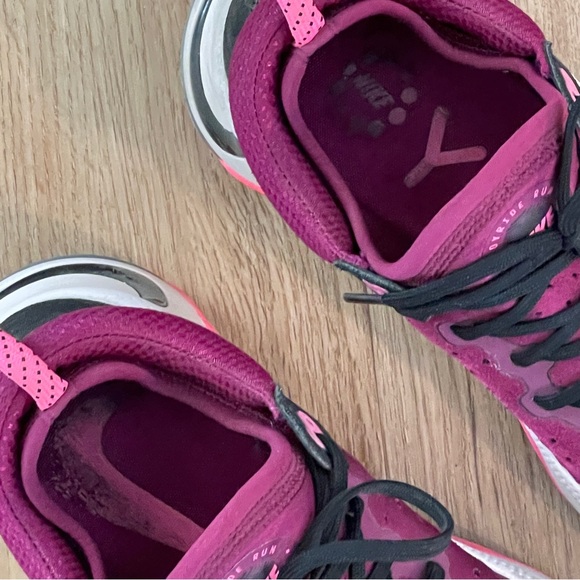 Nike Joyride Run Flynit Women’s 8 Raspberry Red - Picture 4 of 4